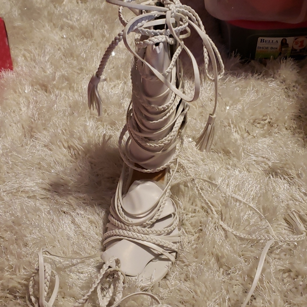 Heels - Picture 2 of 2
